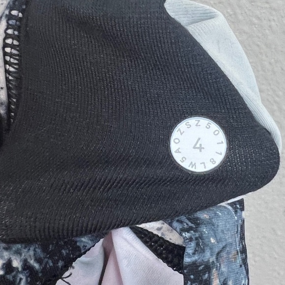 Lululemon Wunder Under Hi Rise Tight 28” Spring Bloom Multi - Picture 5 of 5